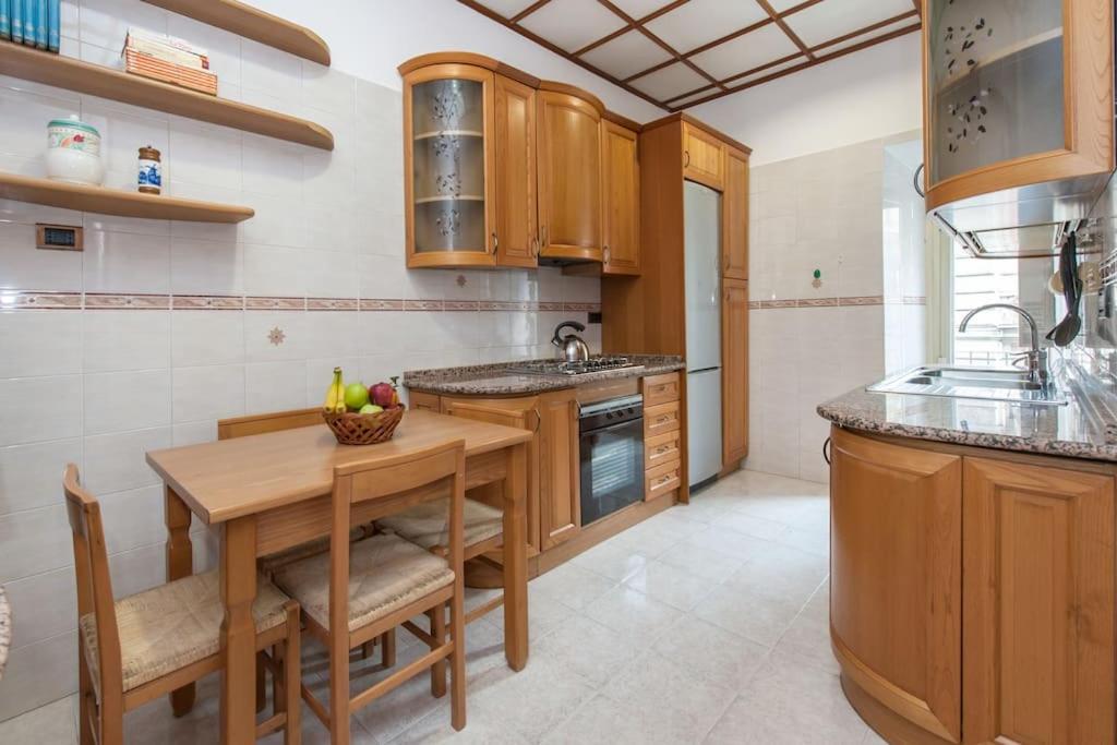 DOMUS PATRIZIA ROMANA 6 Persone - 4