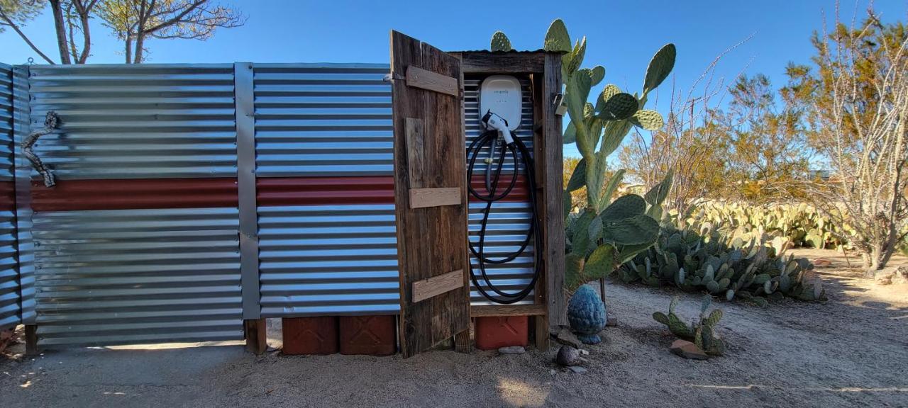 Adobe in the Palms — photo 9
