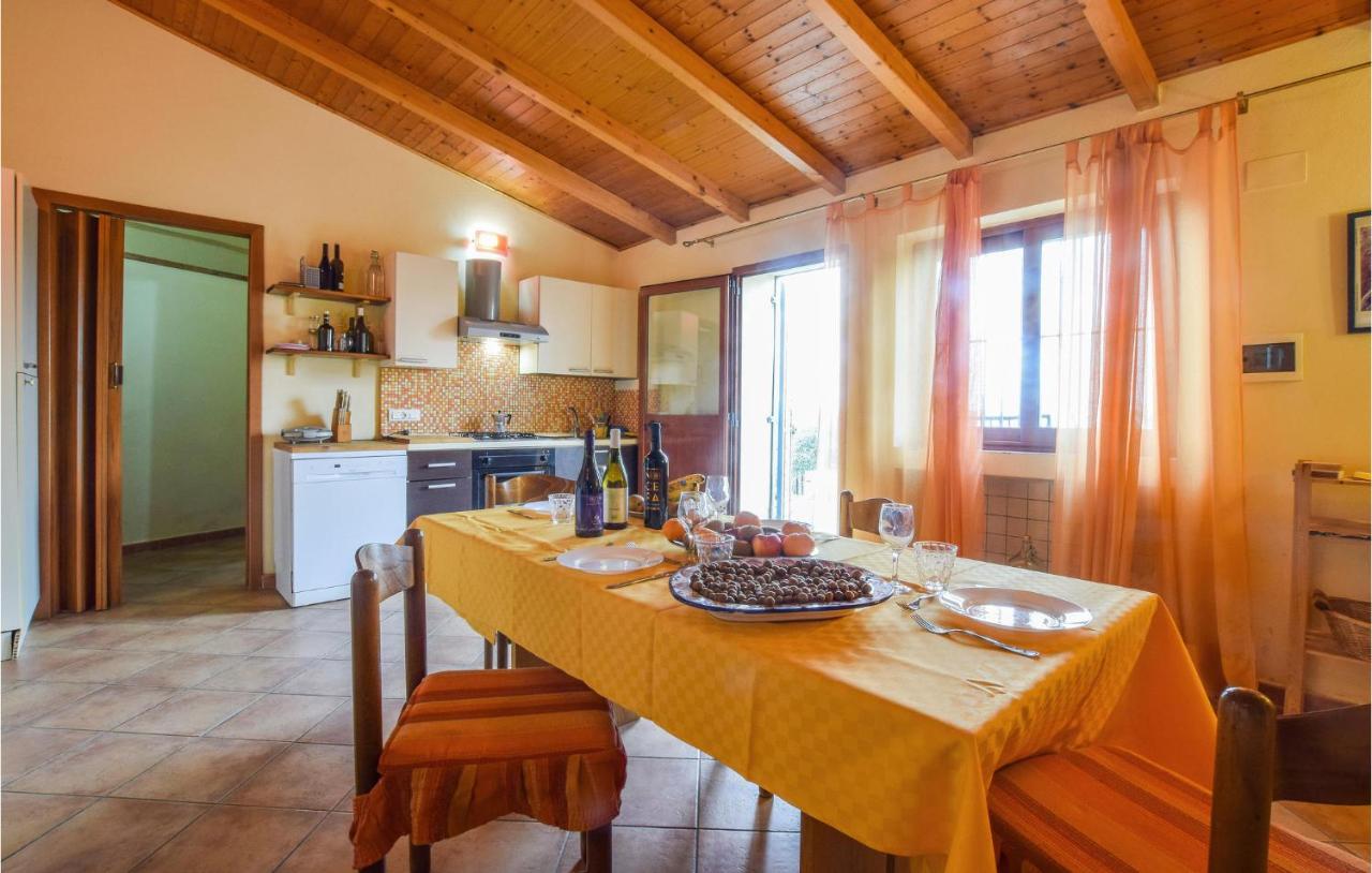 Awesome Home In Santa Lucia Del Mela With Wifi And 2 Bedrooms photo