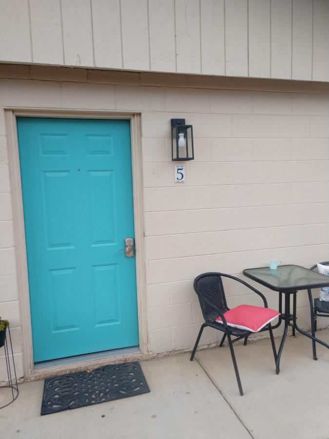 Red Rock Motel — photo 11