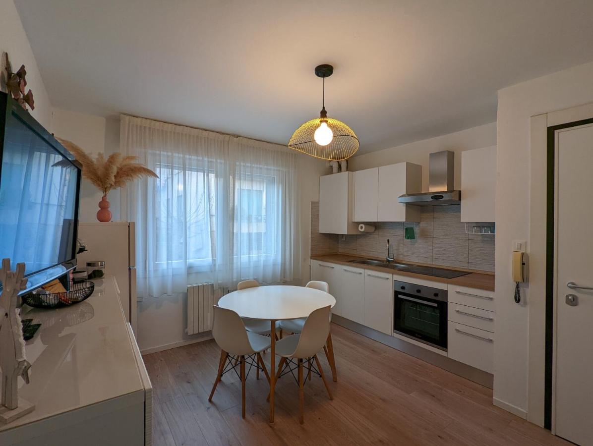 Urban Oasis family apt 10 mins from Venice - 4