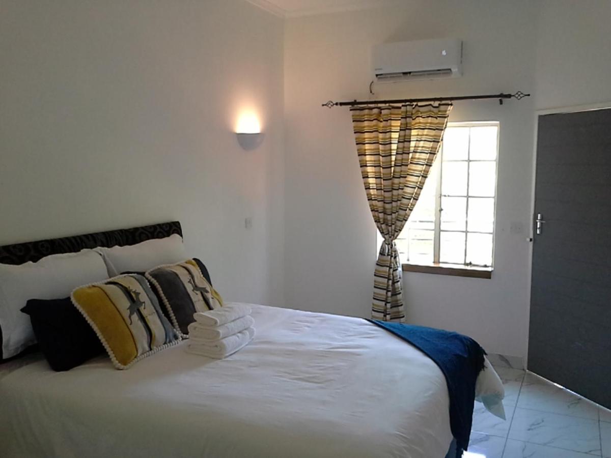 Palm View Sunset Mews - Grand Palm-"Indulge in tranquility, unwind and explore our self catering haven" photo