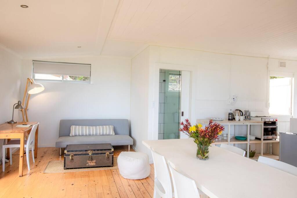 Serene Hide-Away with ocean views. - 3