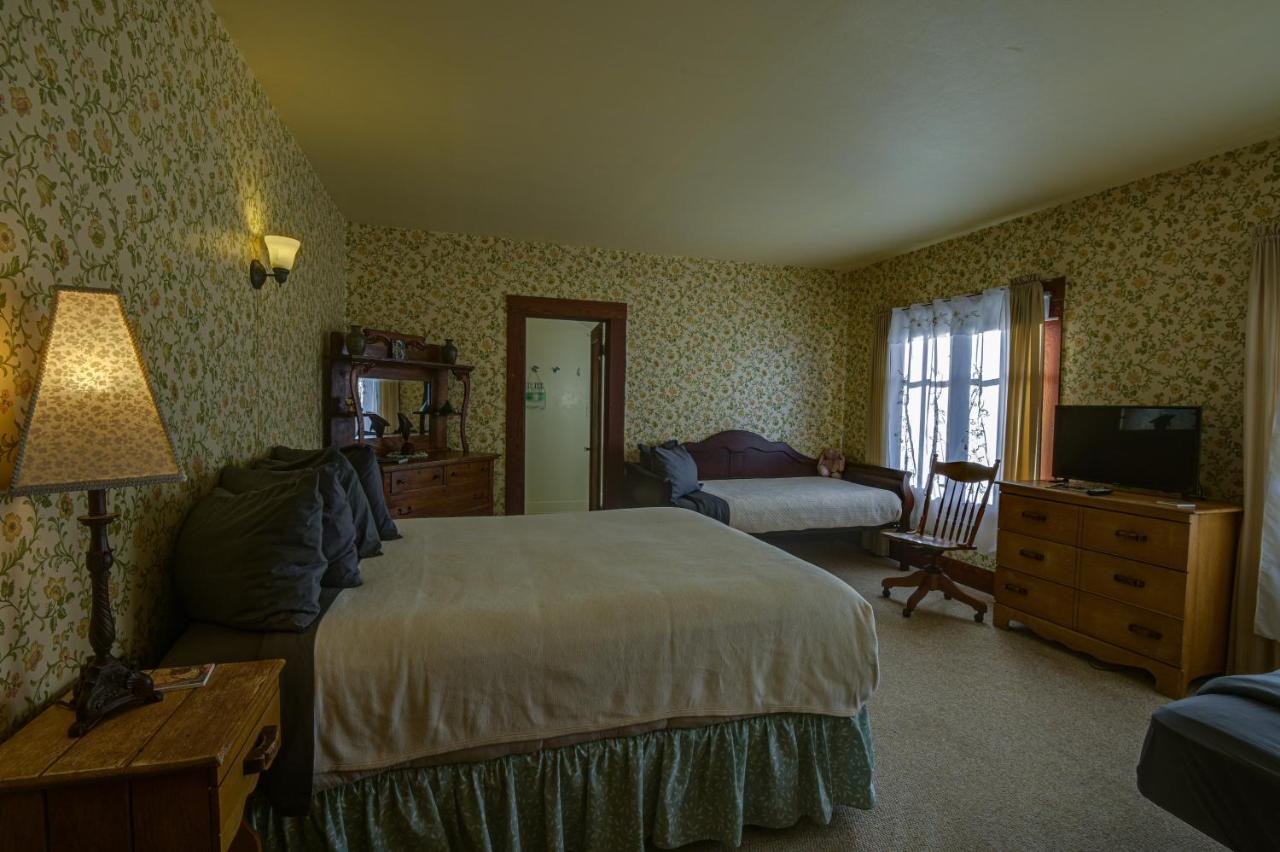 The Captains Quarters — photo 3