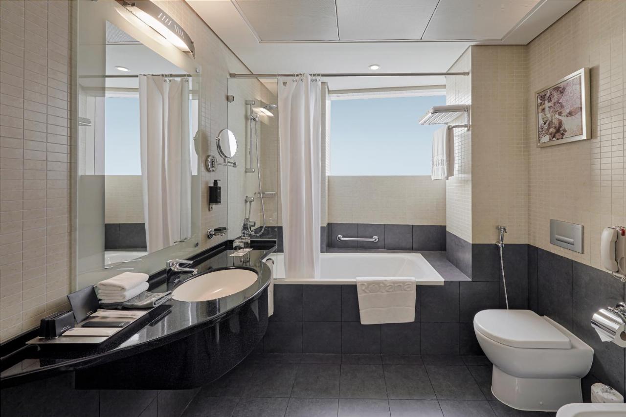 Rose Rayhaan by Rotana - Dubai photo