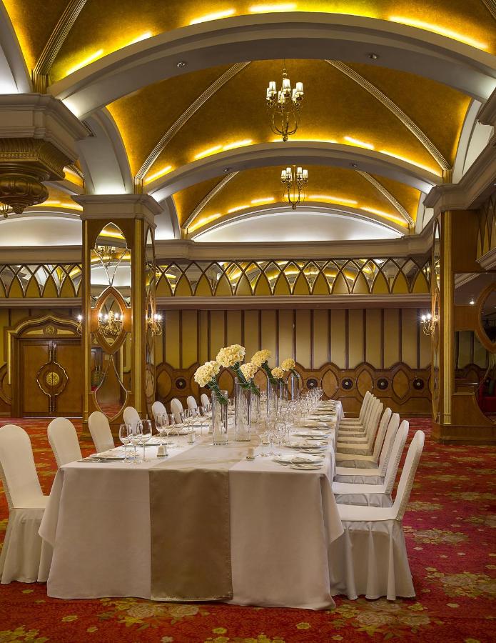 Celebrity International Grand Hotel photo