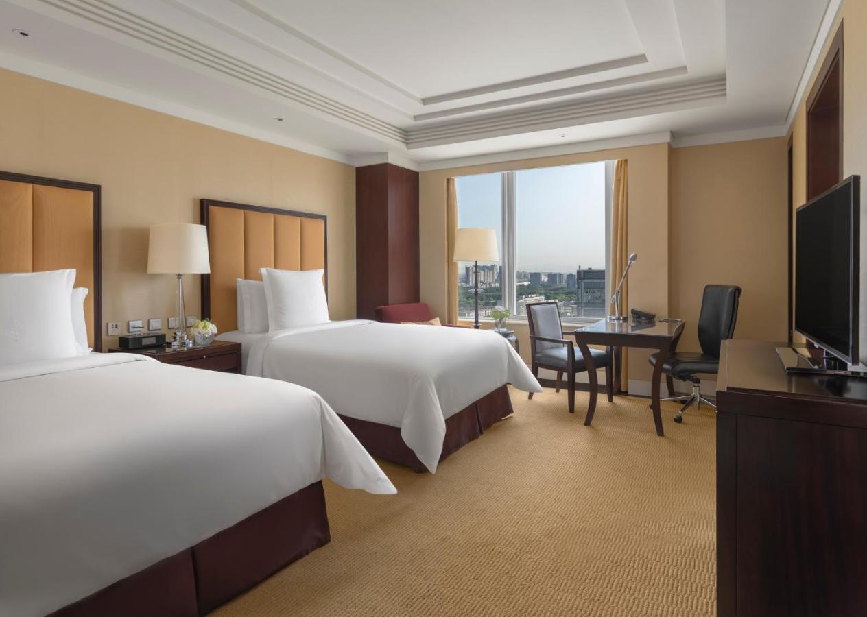Four Seasons Hotel Beijing photo