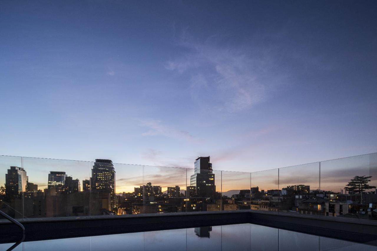 The Singular Santiago photo