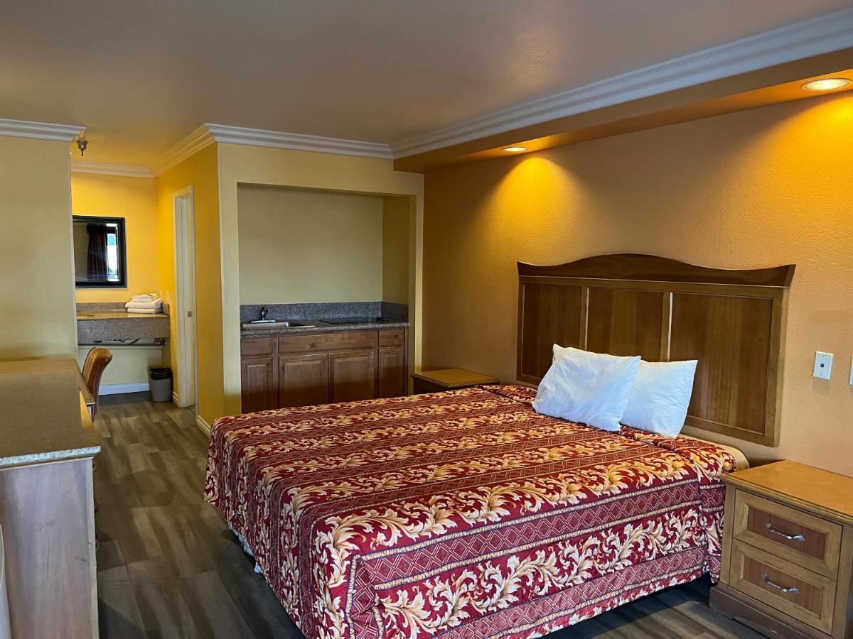 Valley Inn — photo 20