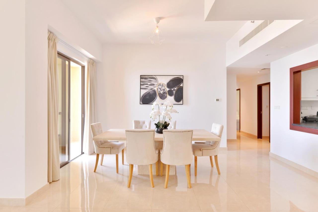 Deluxe Retreat In JBR - Million Dollar View - Balcony - 4