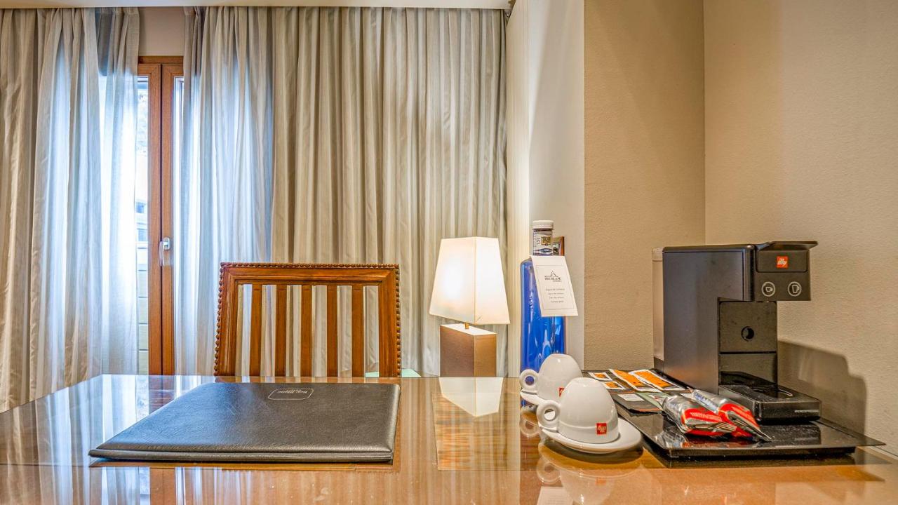 Roc Blanc Hotel & Spa photo