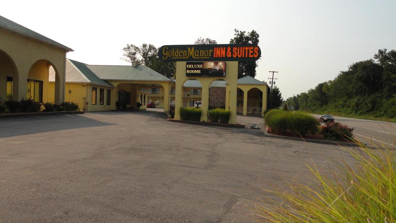 Golden Manor Inn & Suites — photo 24