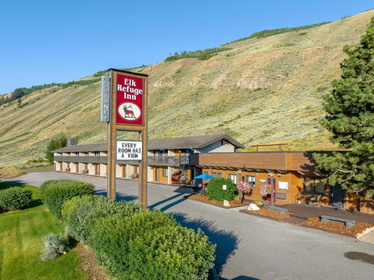 Elk Refuge Inn — photo 20