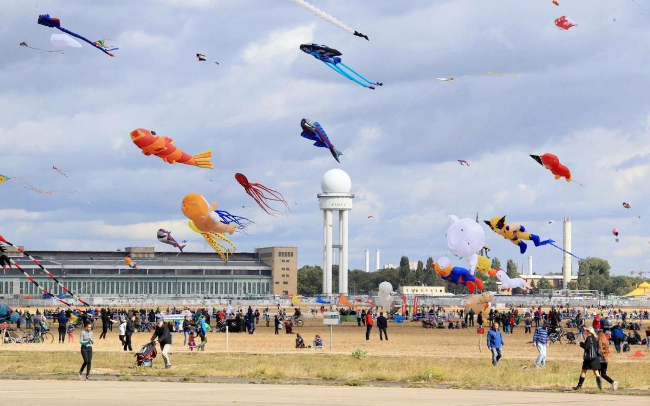 Schillinger-Berlin am Tempelhofer Feld - 5
