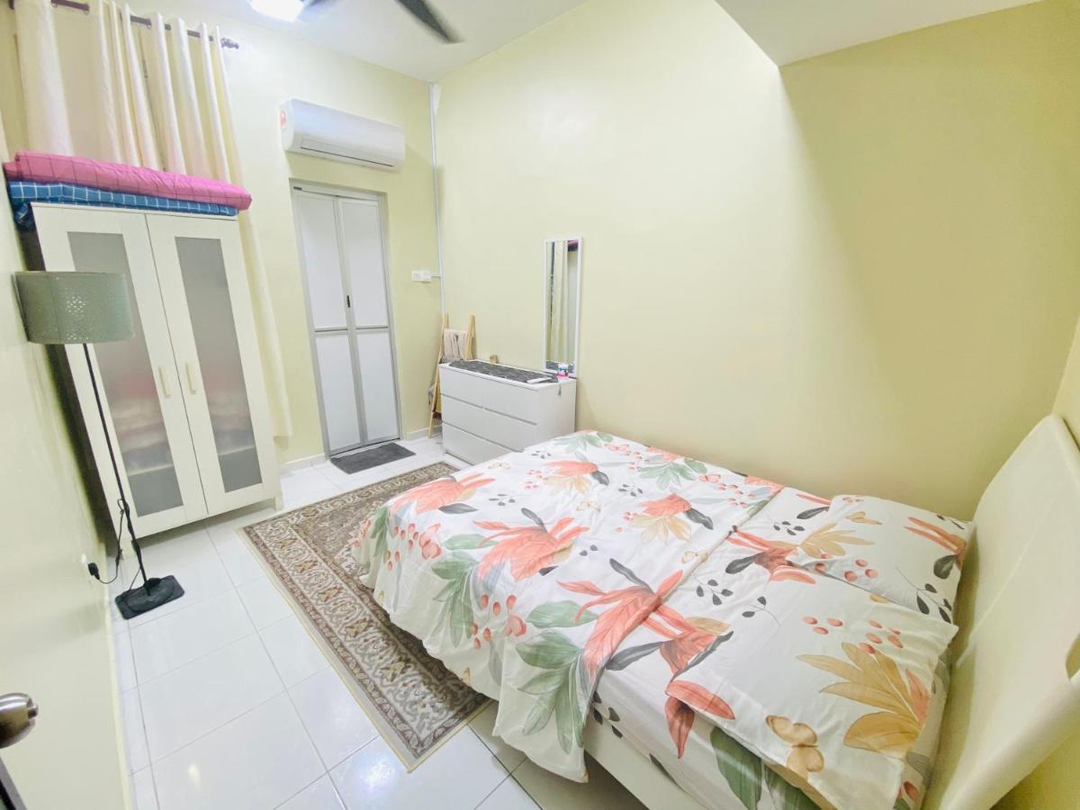 Haira Muslim Homestay - 5