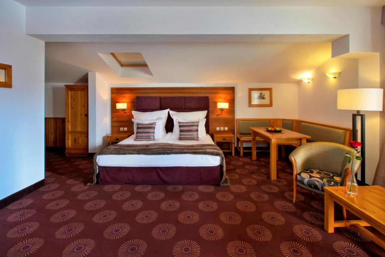 Kempinski Hotel Grand Arena Bansko photo