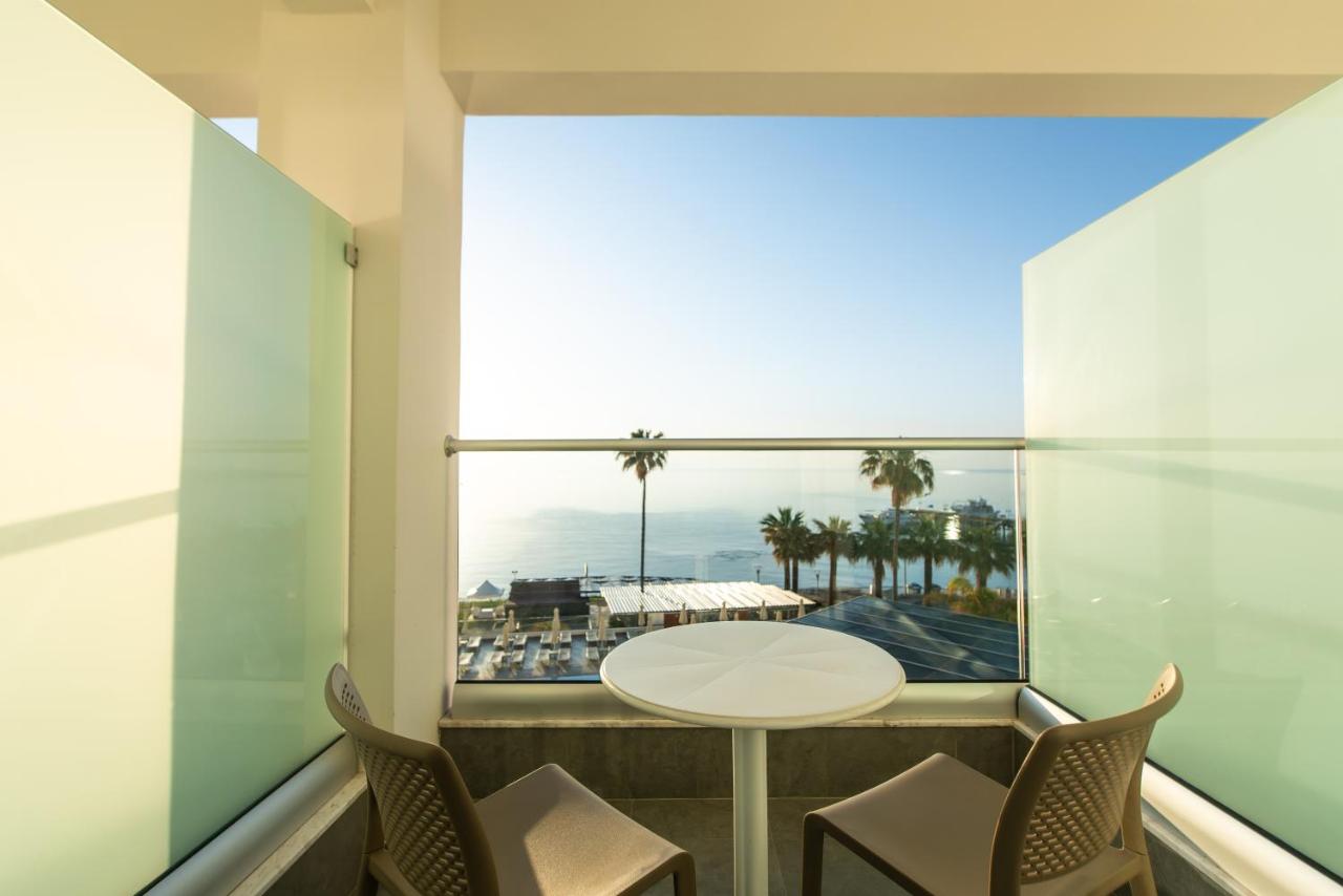 Evalena Beach Hotel photo