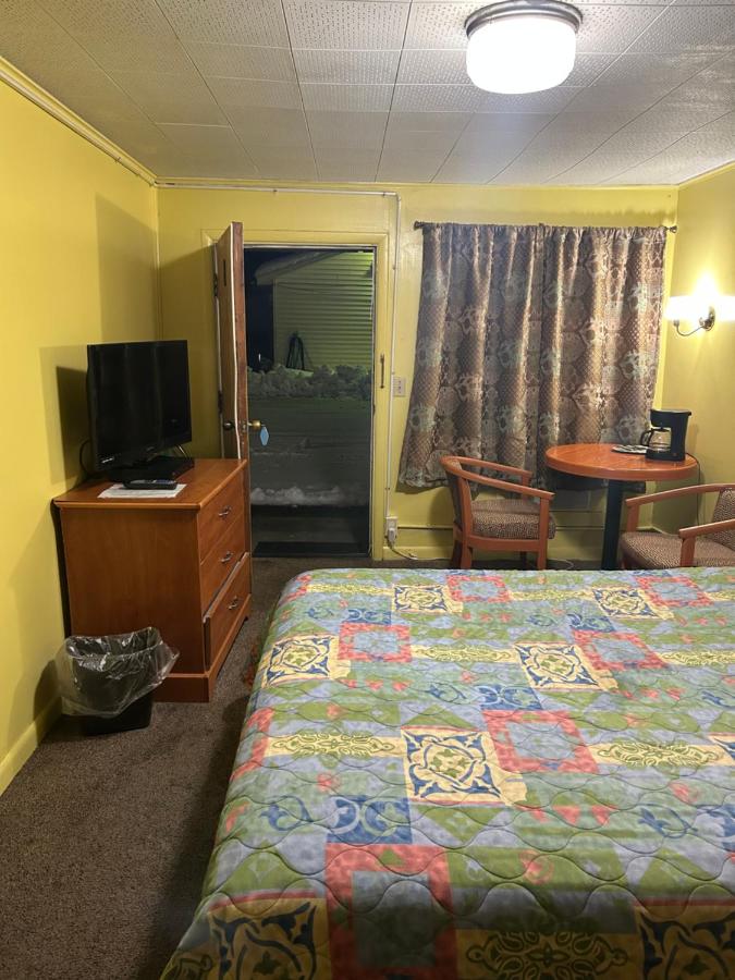 Chemult Motel — photo 5