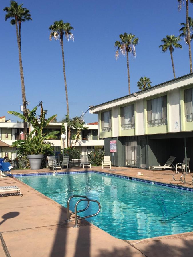 Vagabond Inn Los Angeles at USC - 4