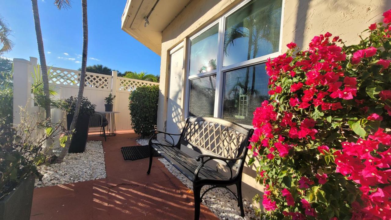 Barefoot mailman motel — photo 17
