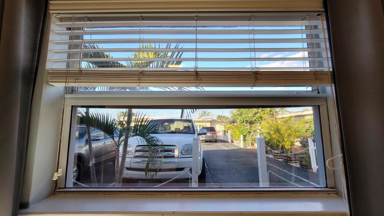 Barefoot mailman motel — photo 9