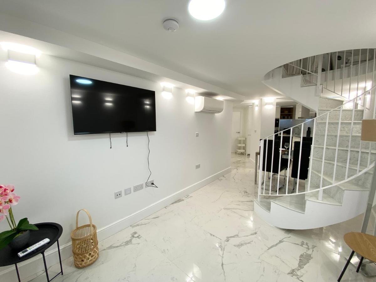 Unique Waterfront Duplex on the Mediterranean - Caleta, Catalan Bay