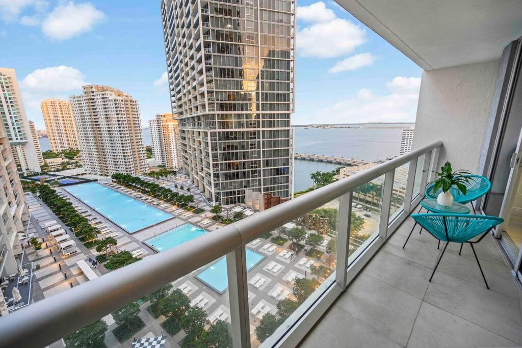 Emblematic unit at Icon in the heart of Brickell - 4