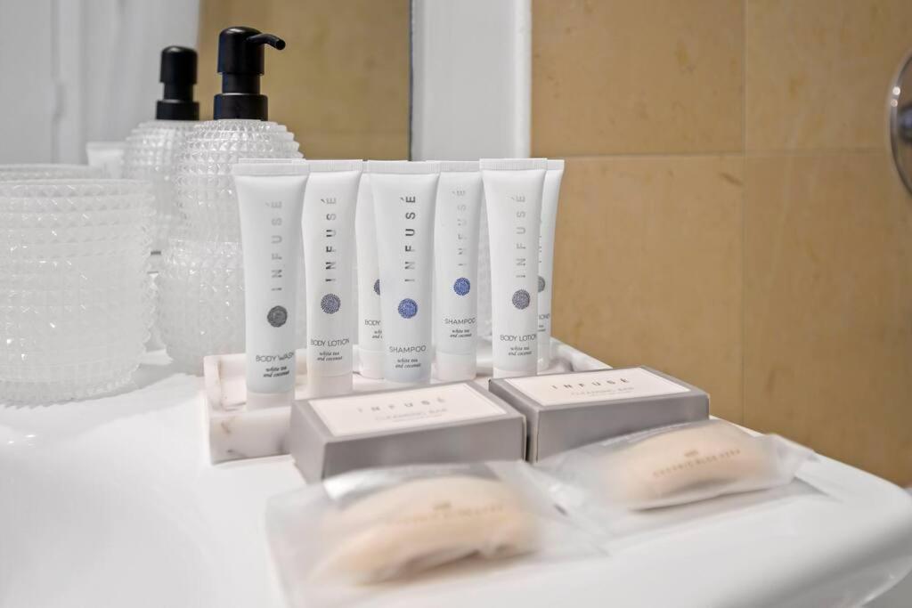 Emblematic unit at Icon in the heart of Brickell - 3