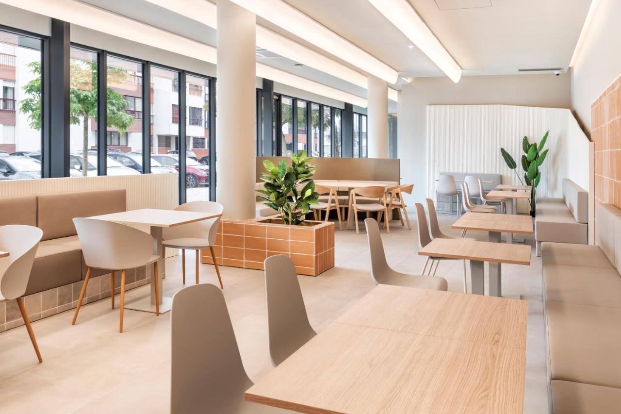 B&B HOTEL Lisboa Oeiras - 5