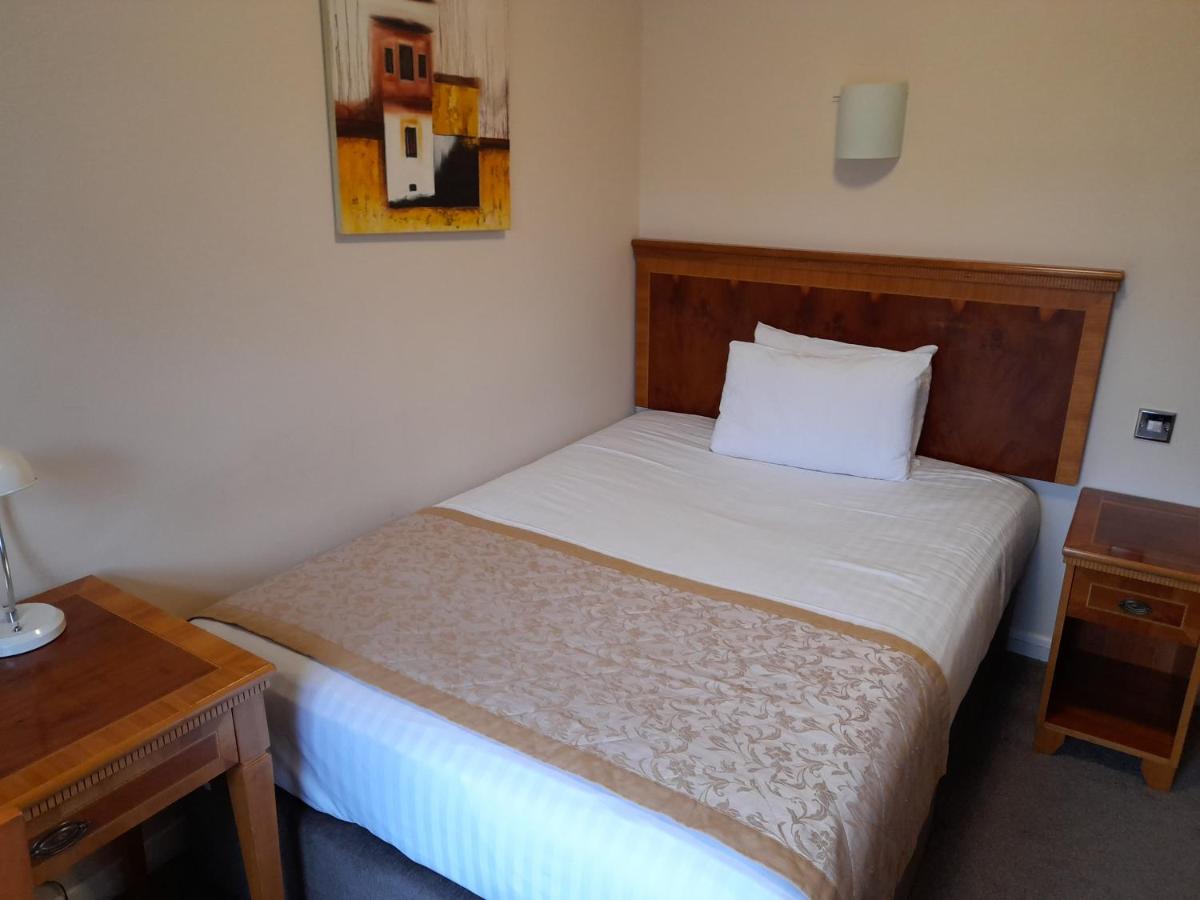 Superior Single Room