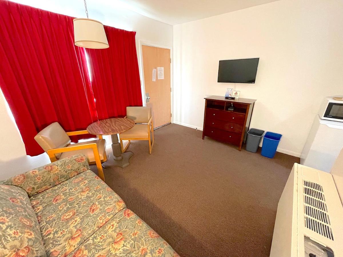 Cardinal Motel — photo 10
