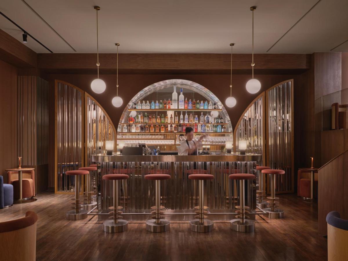 Public House Bangkok, a Member of Design Hotels - 4