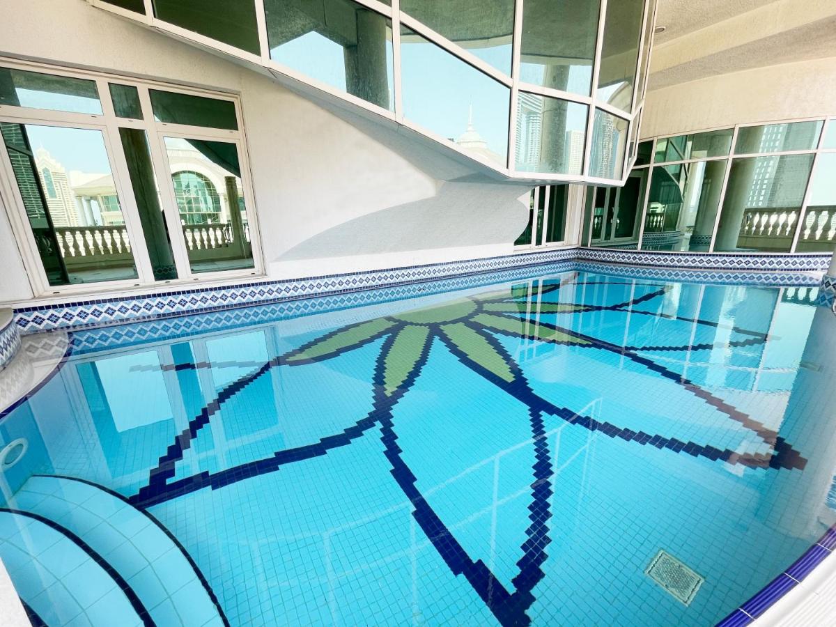 Swissôtel Al Murooj Dubai photo