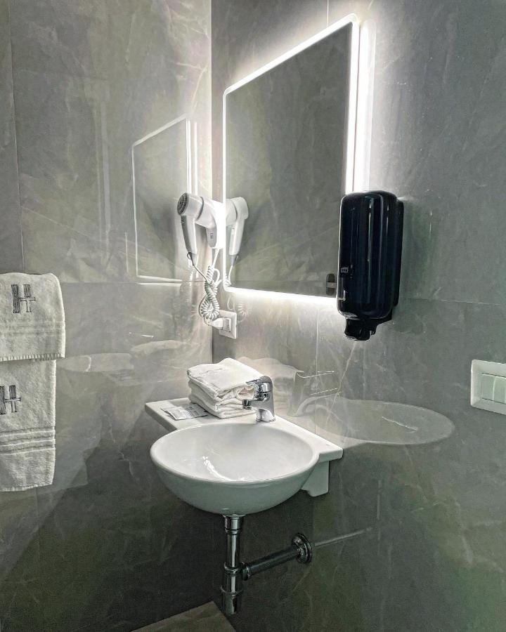 Hotel Trionfal photo