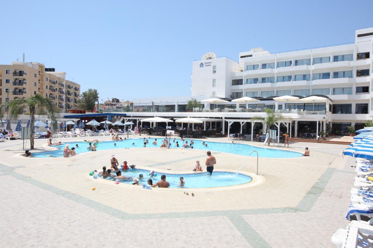 Odessa Beach Hotel photo