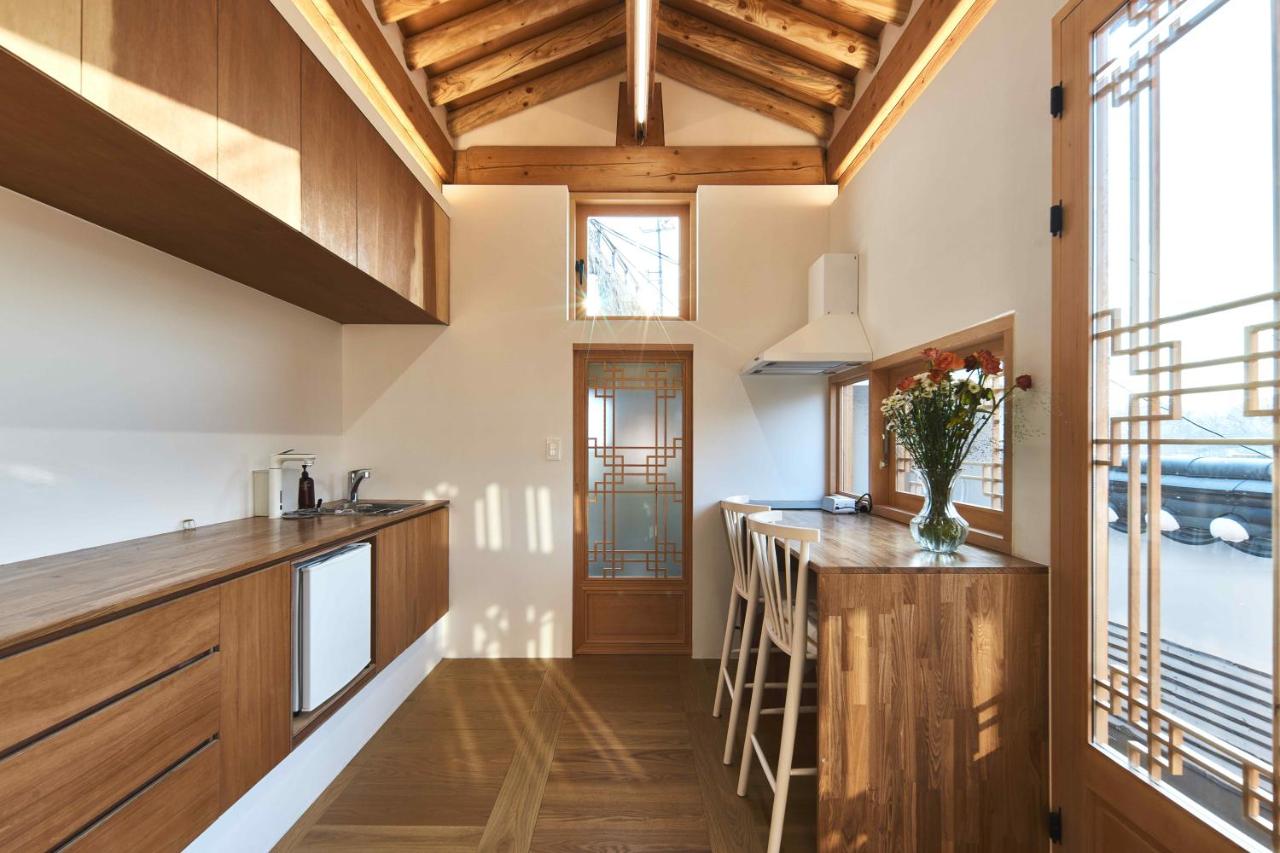 Luxury Hanok Stay Cloudscape - 3