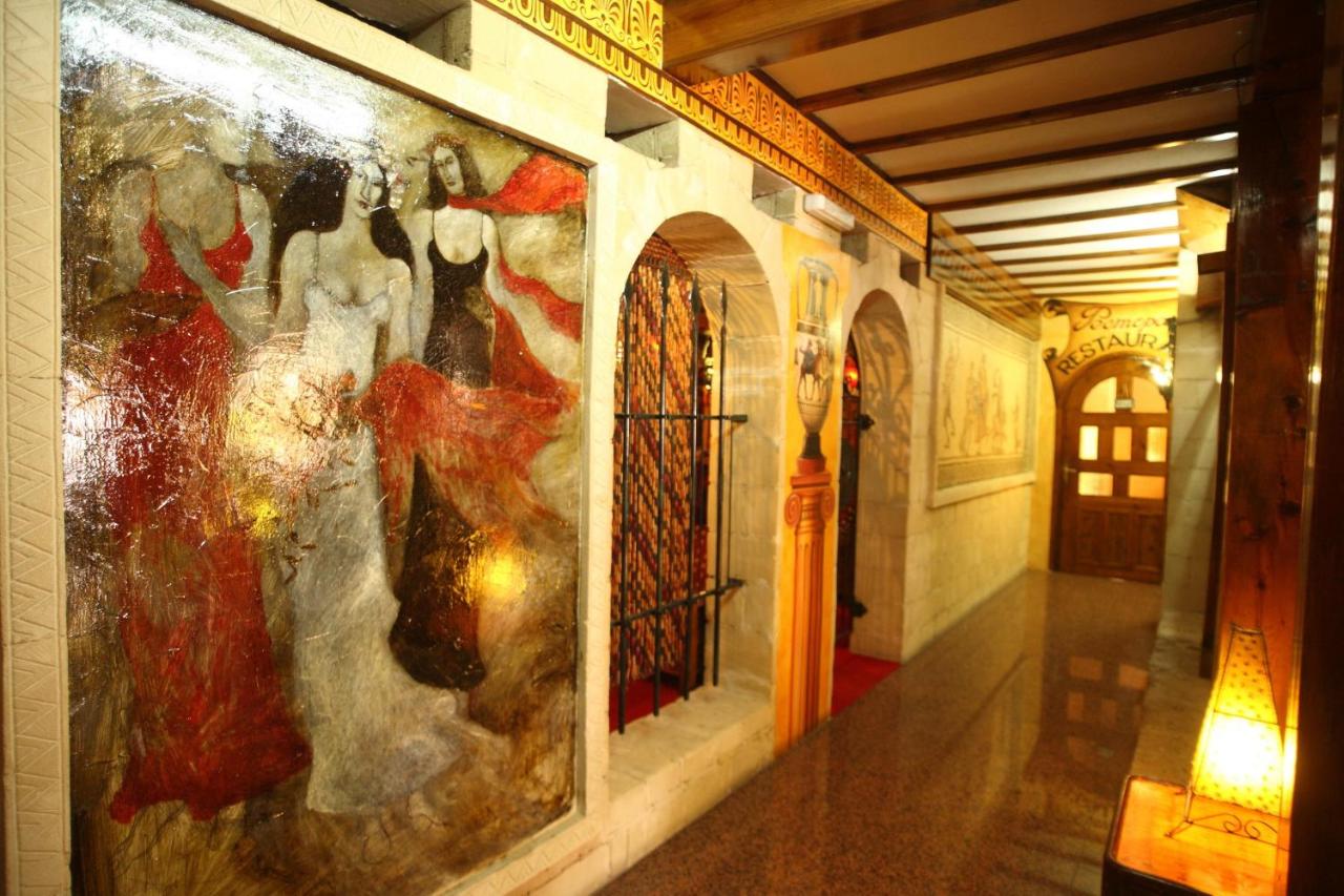 Roman Boutique Hotel photo