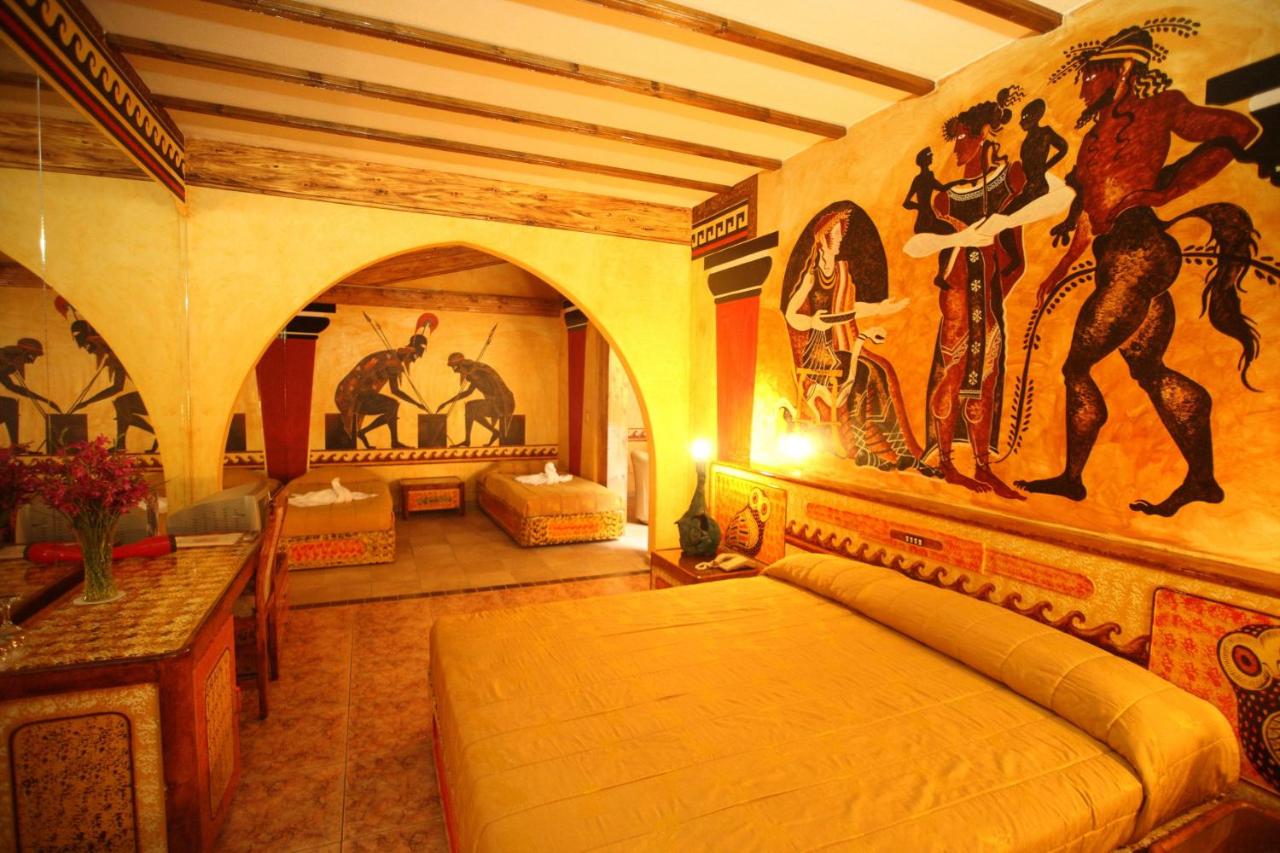 Roman Boutique Hotel photo