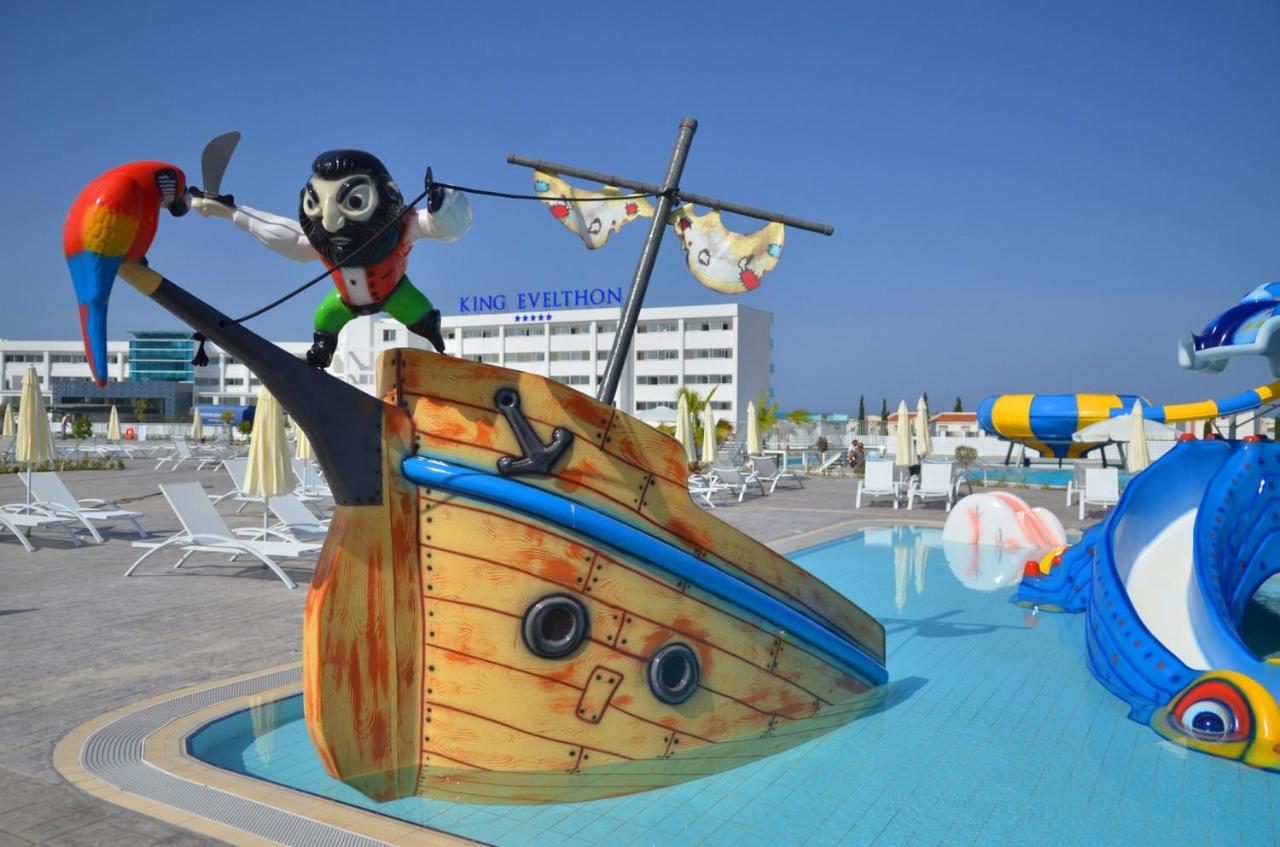 King Evelthon Beach Hotel & Resort photo