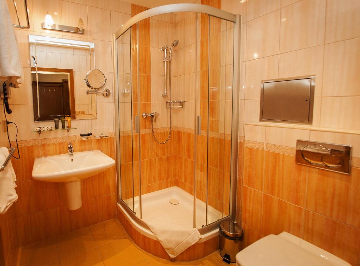 Hotel Askania photo
