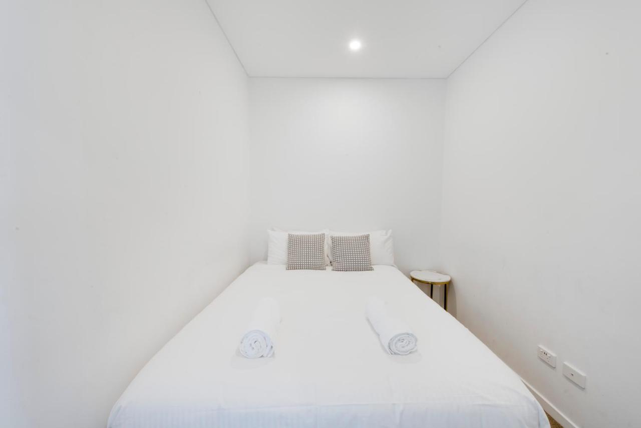 Hope Street Apartments by CLLIX photo