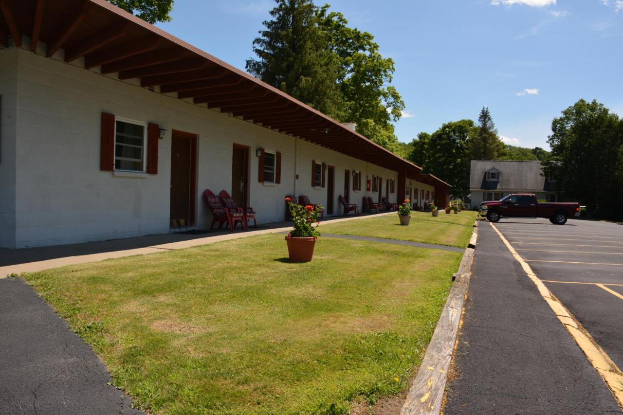 The Village Motel — photo 21