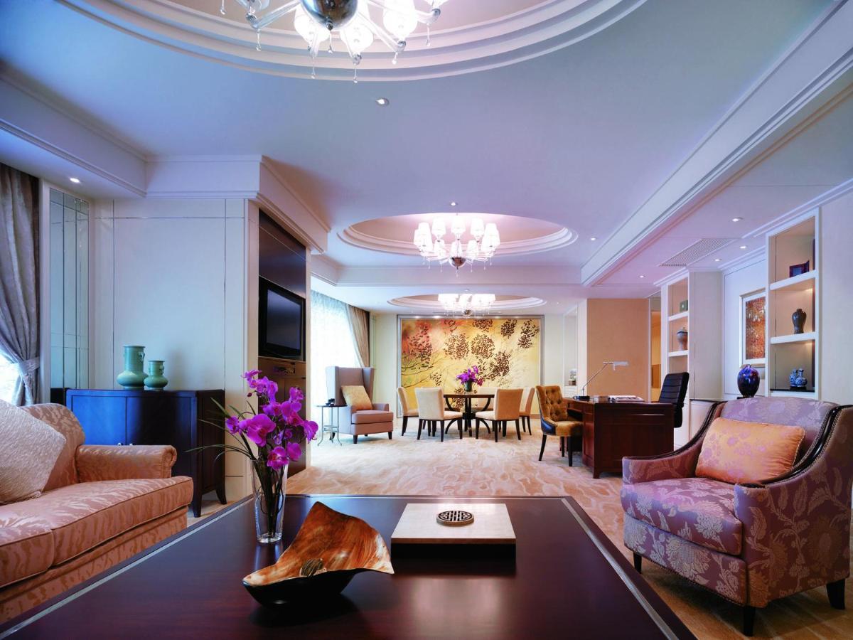 Shangri-la Guangzhou -Traffic free, 3 minutes walk to Canton Fair & Overseas Buyers Registration Service photo