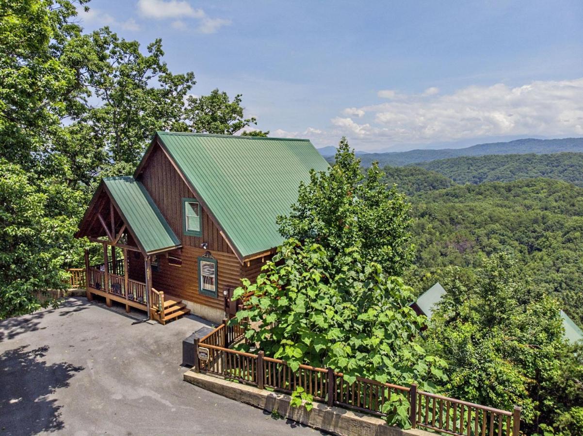 Majestic Mountainview Cabin — photo 6