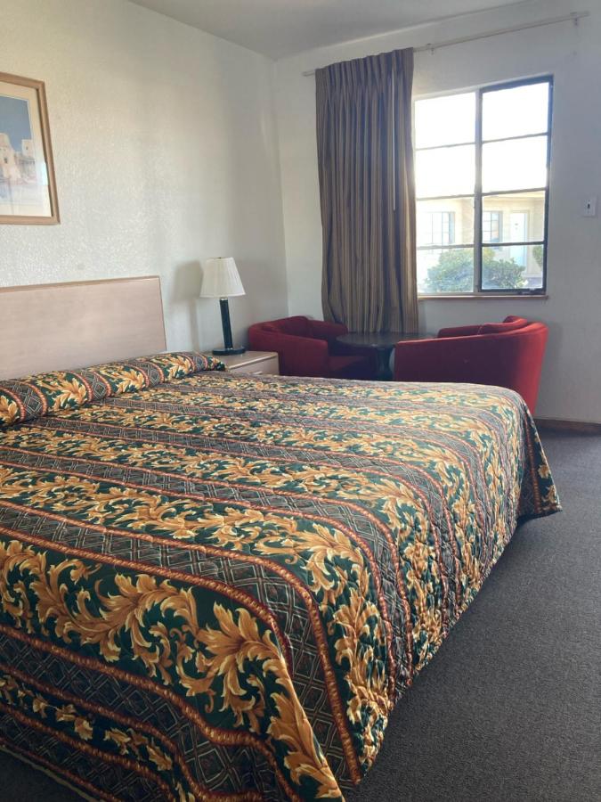 Value Inn — photo 2