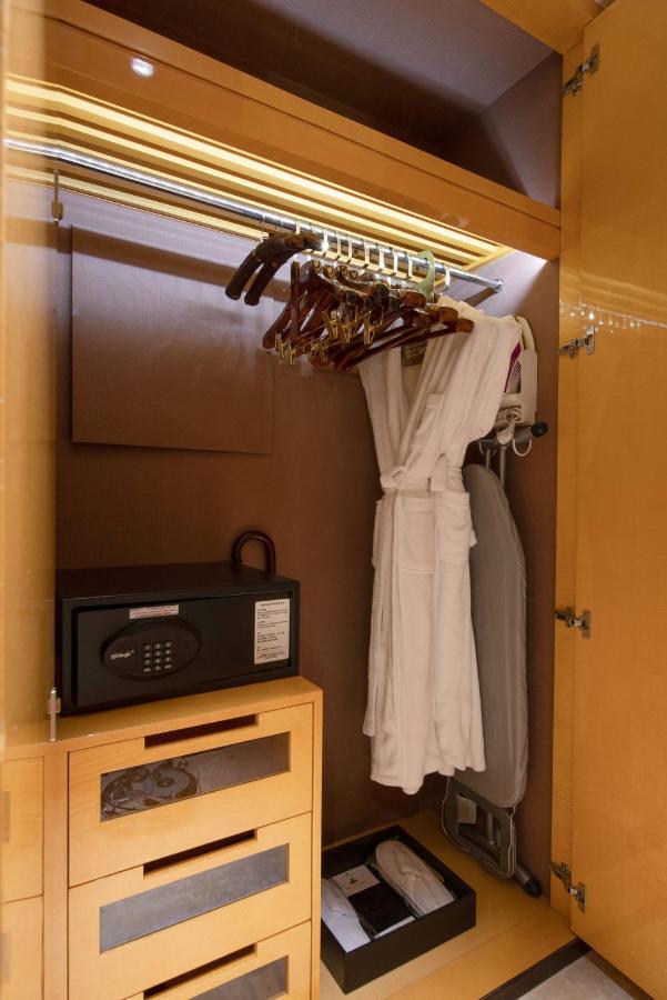 Hotel Nikko Guangzhou - Complimentary shuttle service for concert event Baoneng&Olympic photo