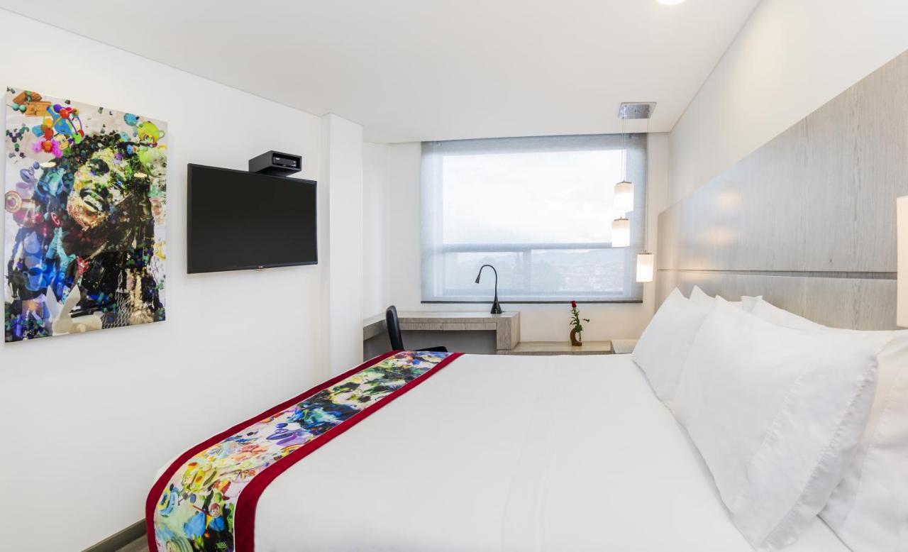 Hotel Black Tower Premium photo
