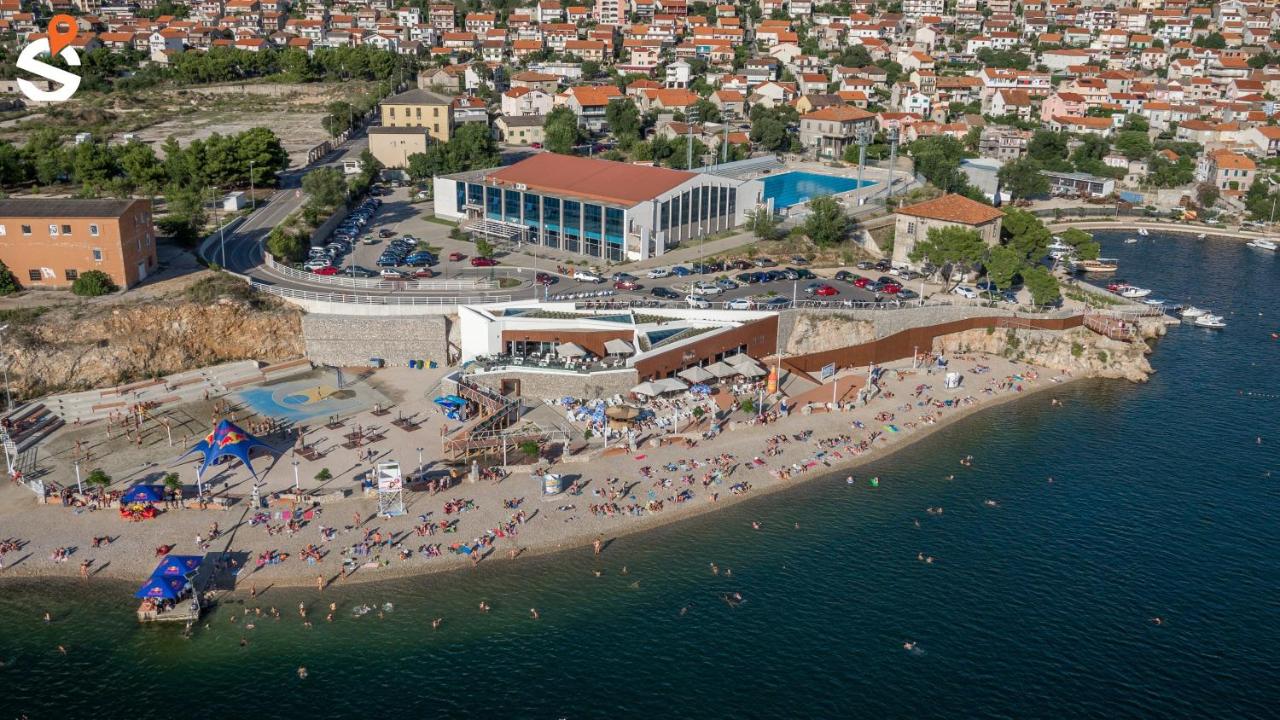 Beach: Hotel Jadran Šibenik