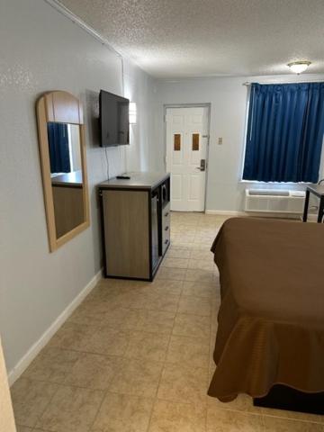 Executive Inn — photo 15