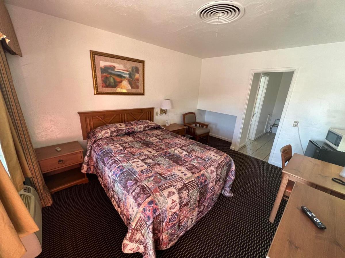 Quail Inn — photo 12